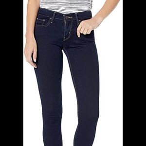 Levi’s Super Skinny Dark Wash Jeans (710)